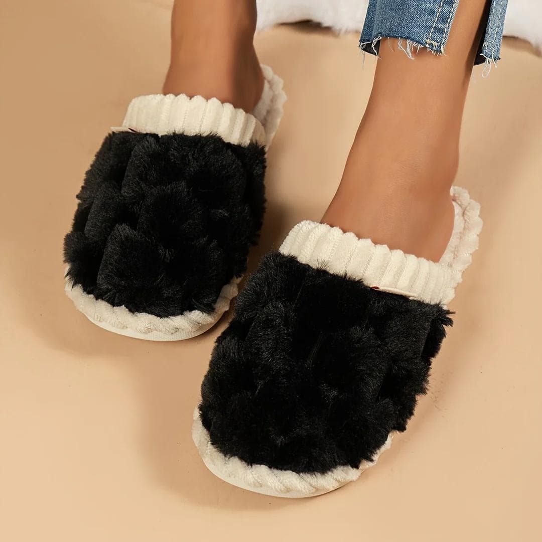 Emma - Cozy Winter Fuzzy Slippers