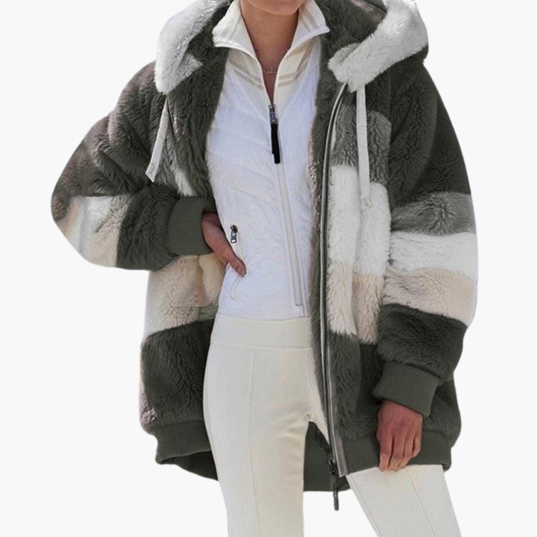 Hooded Fleece Jacket for Women – Oversized & Cozy Comfort