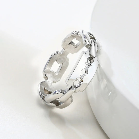 Shelby Razor Ring