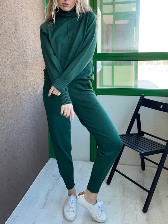 APRIL - STYLISH COMFORTABLE TURTLENECK SET