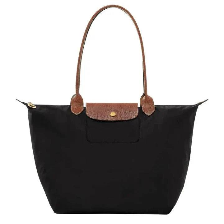 Chic Urban Shoulder Bag - Trendy Design with Functional Elegance